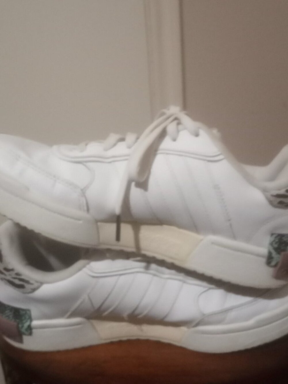 Adidas Postmove SE Low-Top White and Animal Print Sneakers GY6123 Women's Sz 9.5 - Picture 11 of 14